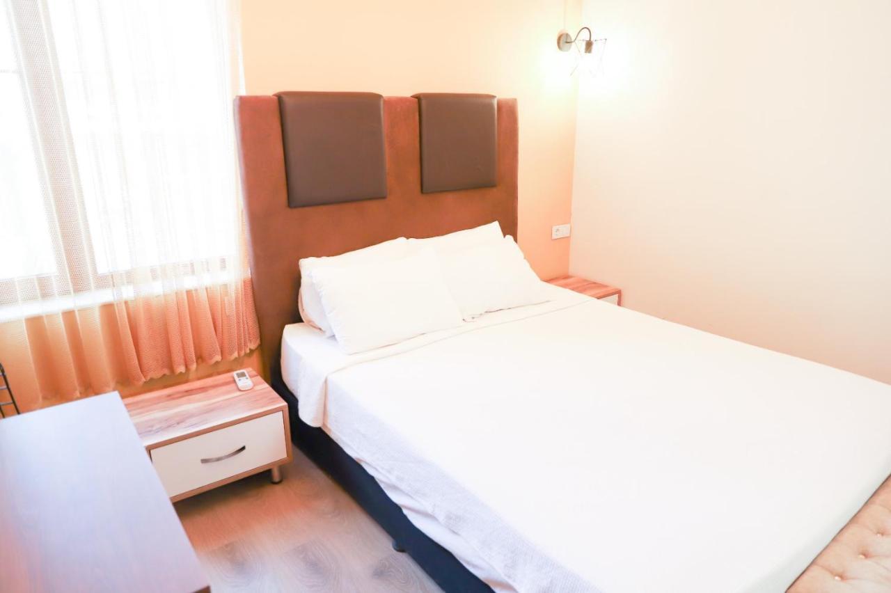 Betas Guesthouse Antalia Esterno foto
