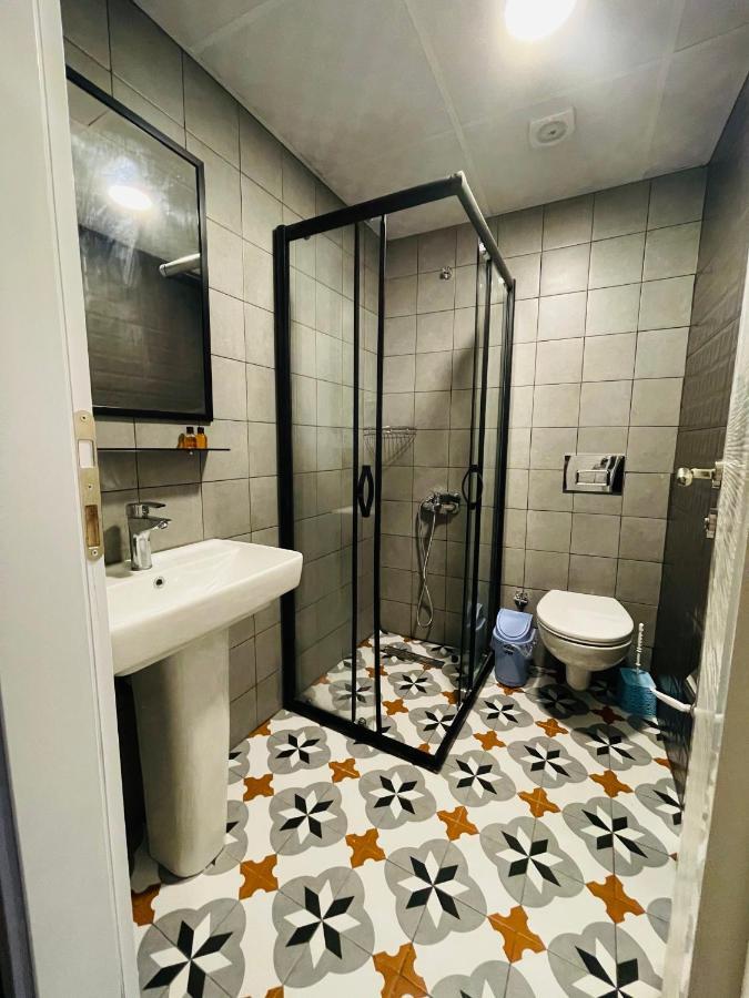 Betas Guesthouse Antalia Esterno foto