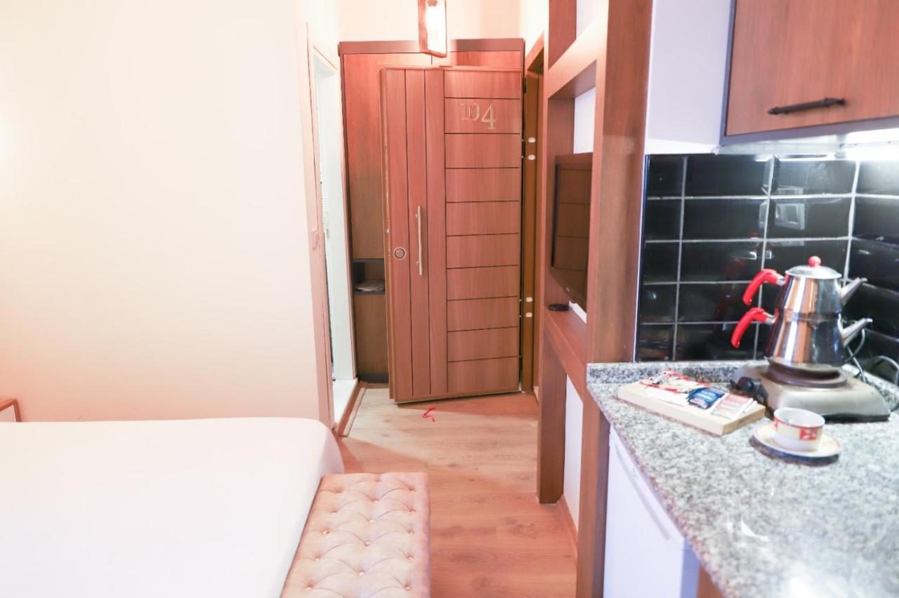 Betas Guesthouse Antalia Esterno foto