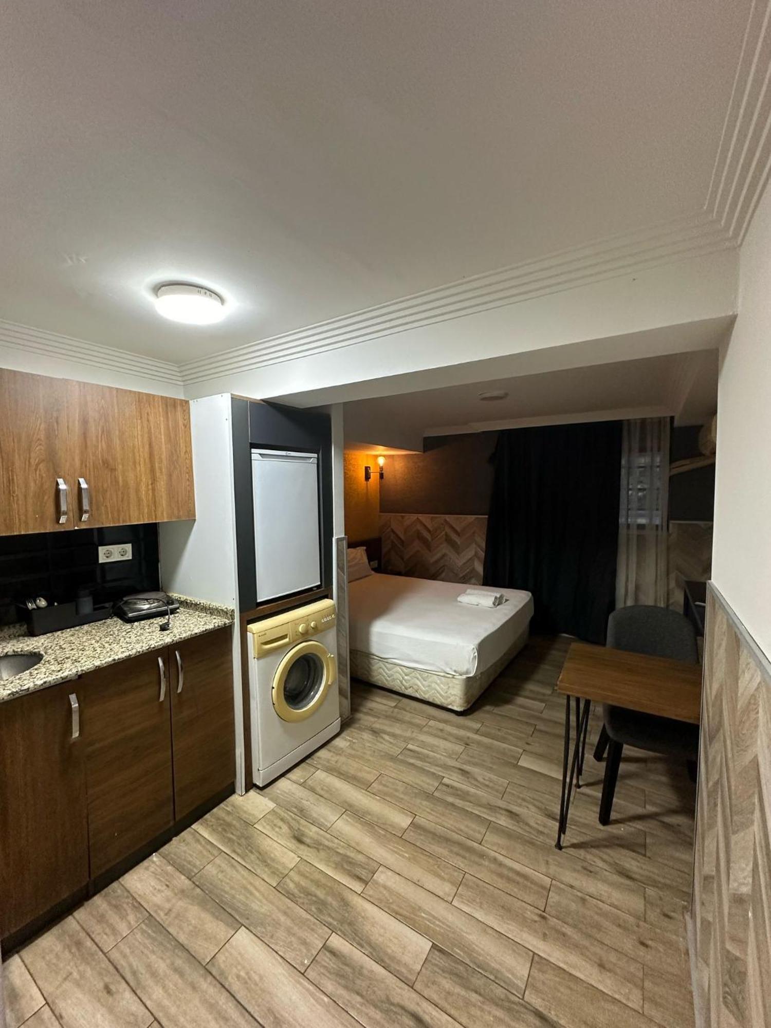 Betas Guesthouse Antalia Esterno foto
